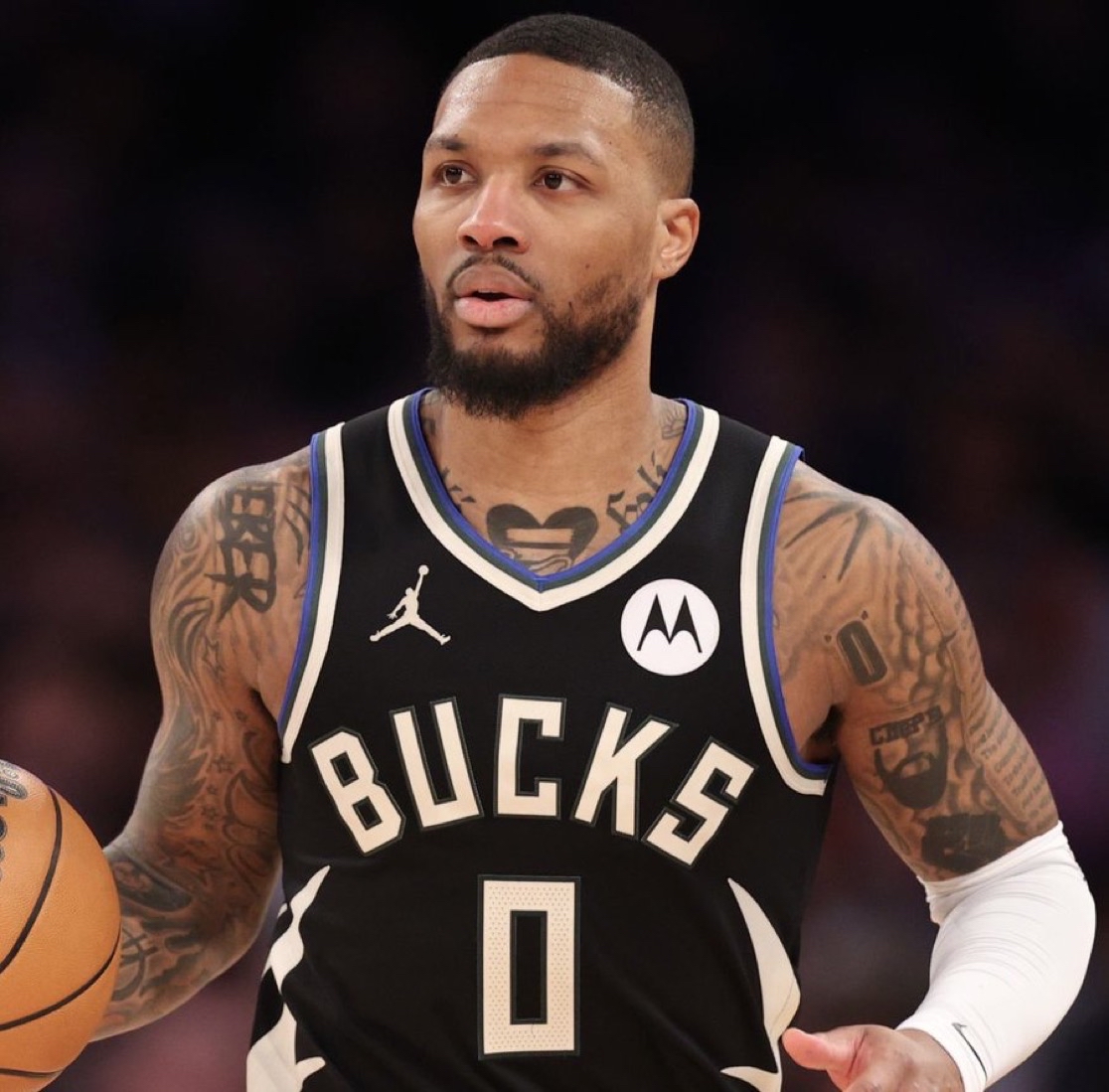 中荣膺冠军 中荣膺冠军